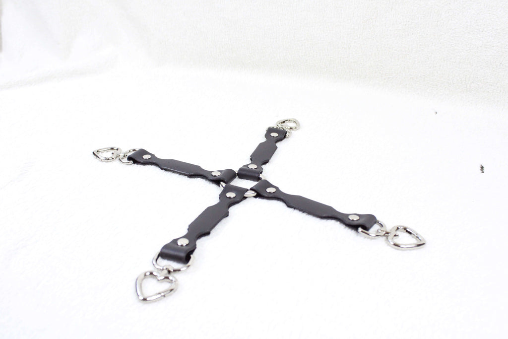 BDSM Restraint Connector Set Avocado Leather with Heart Rings