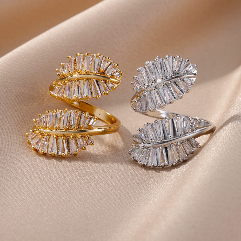 Minimalist Open Finger Ring with Zirconia Branch Design