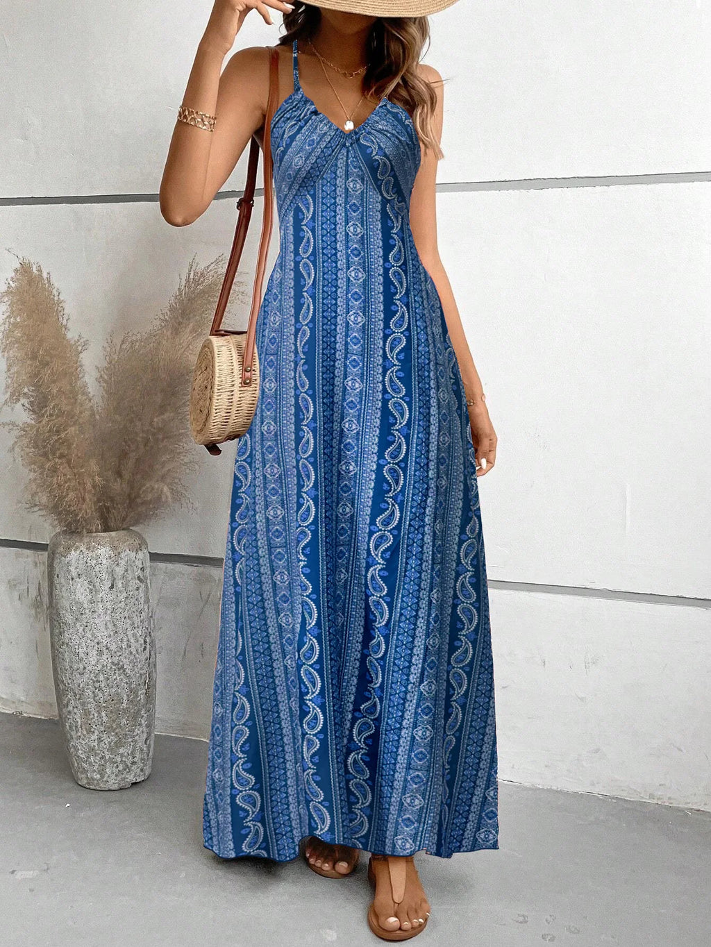 Women's Summer Ethnic Pattern Backless Split Thigh Dress Ladies Summer Clothes Boho Fashion Frill Trim Long Dress for Beach