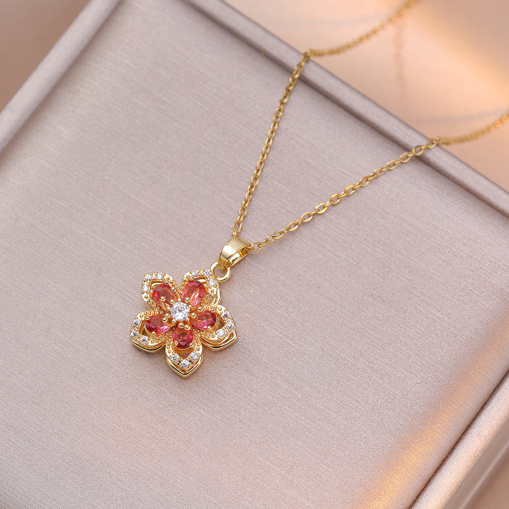 Trendy Women's Zircon Flower Pendant Necklace Design