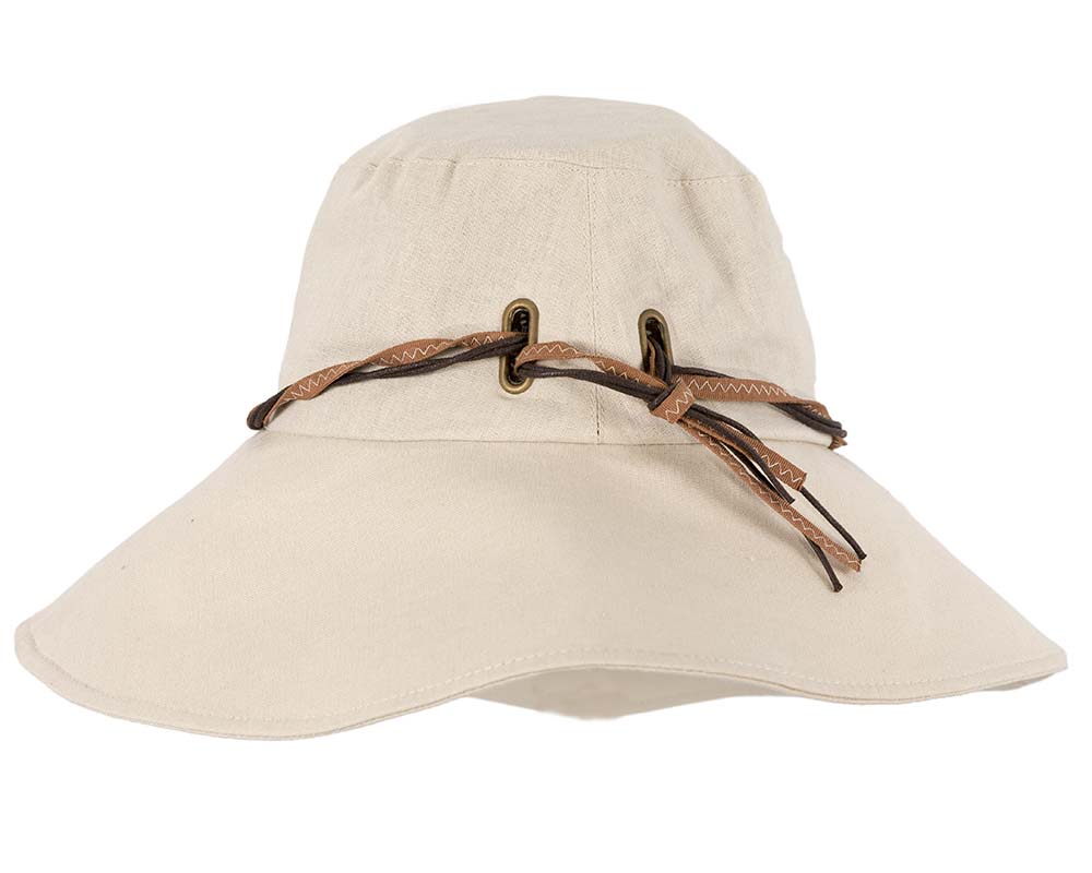 Beige ladies summer beach hat