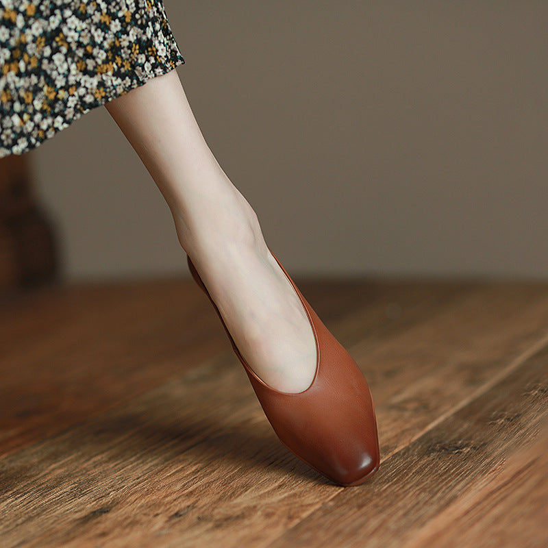 Leather Wood Grain Chunky Heel Retro Shoes for All Seasons