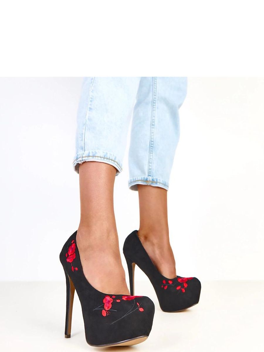 High heels model 217940