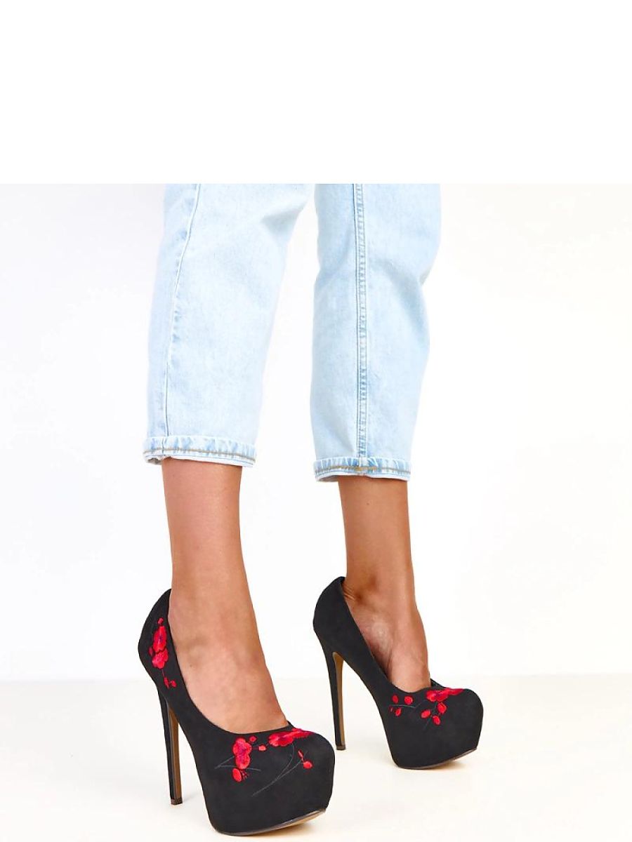 High heels model 217940