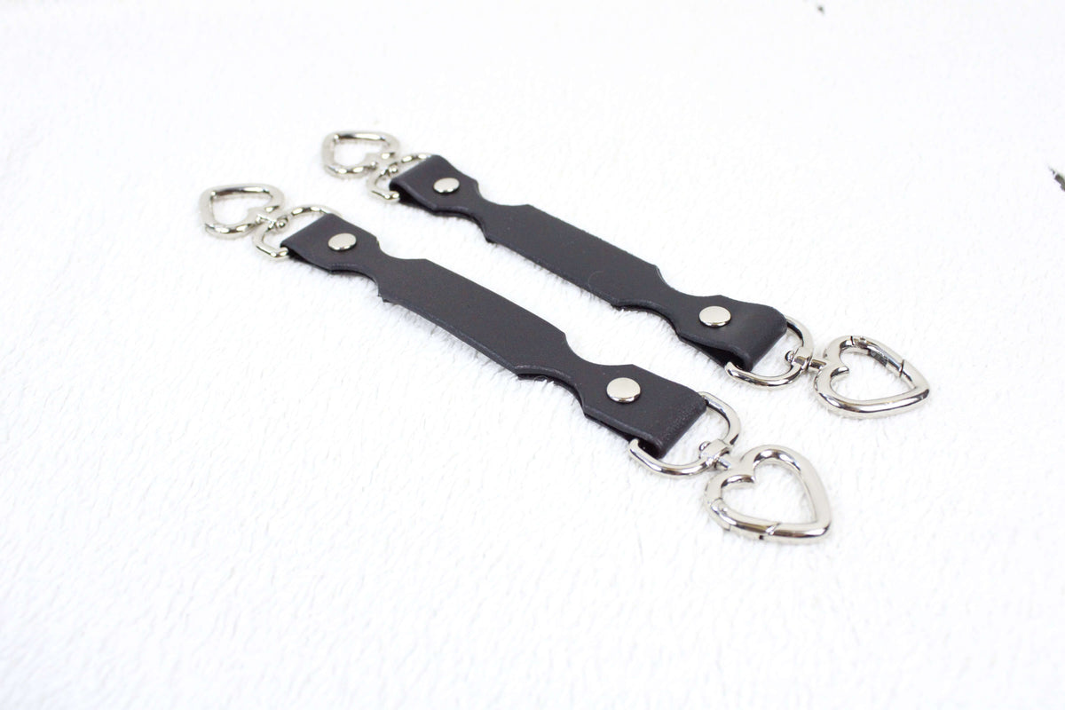 BDSM Restraint Connector Set Red Leather with Heart Rings